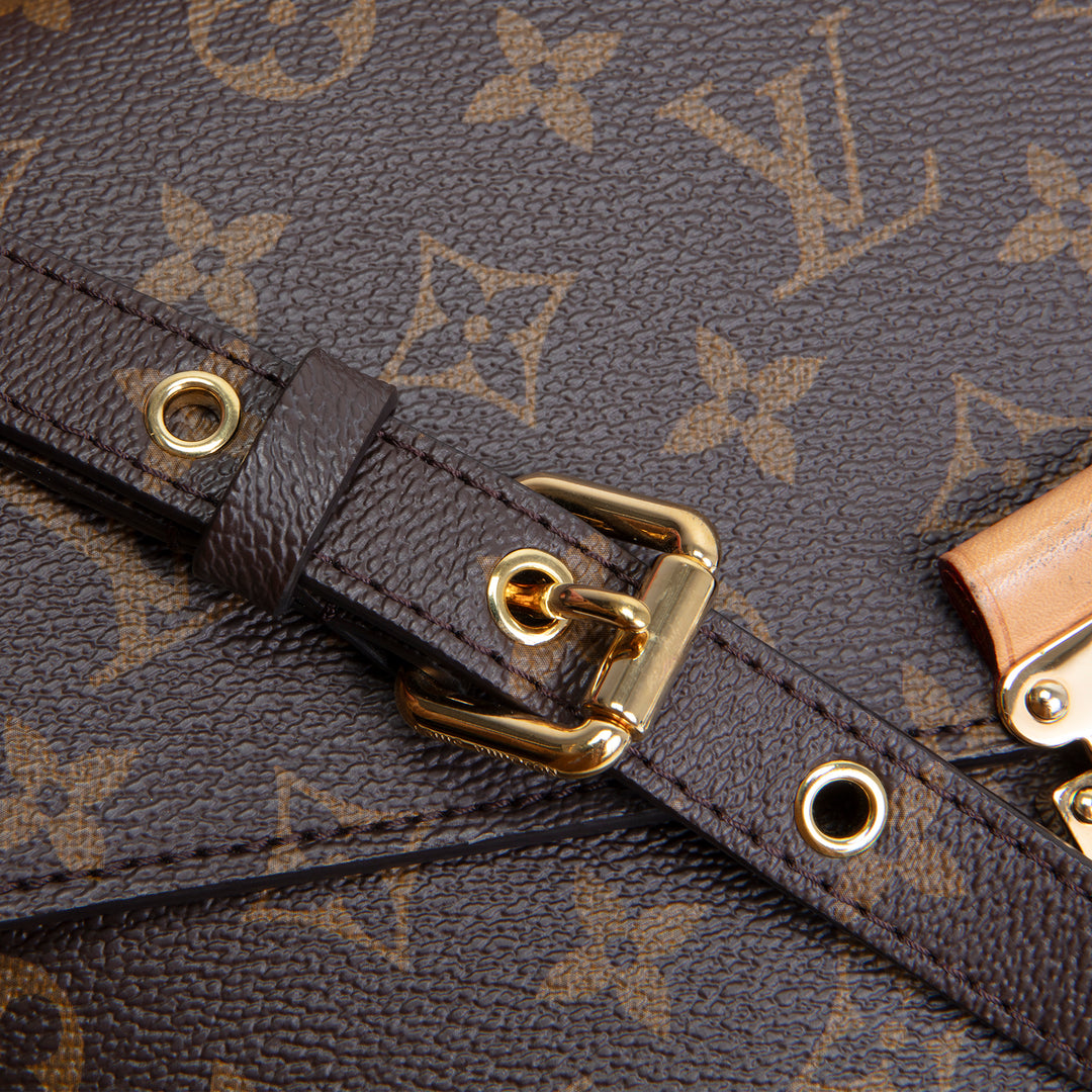 LOUIS VUITTON Monogram Pochette Metis