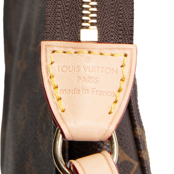 LOUIS VUITTON Monogram Pochette Accessoires