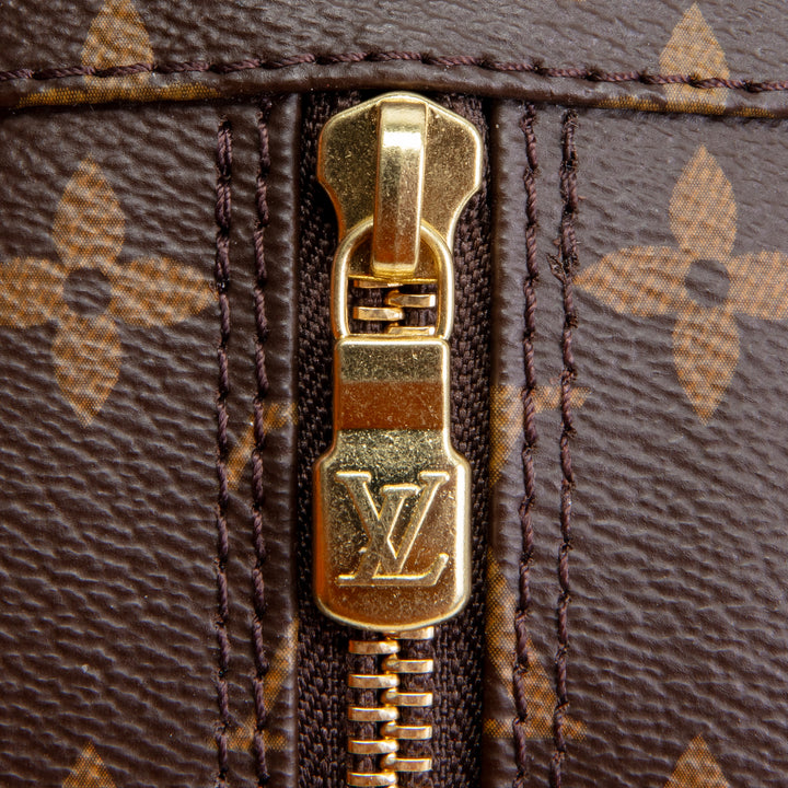 LOUIS VUITTON Toiletry Bag Monogram 25
