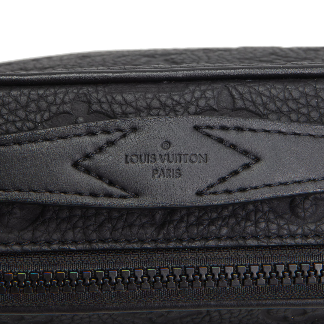 LOUIS VUITTON Taurillon S Lock Messenger - Black