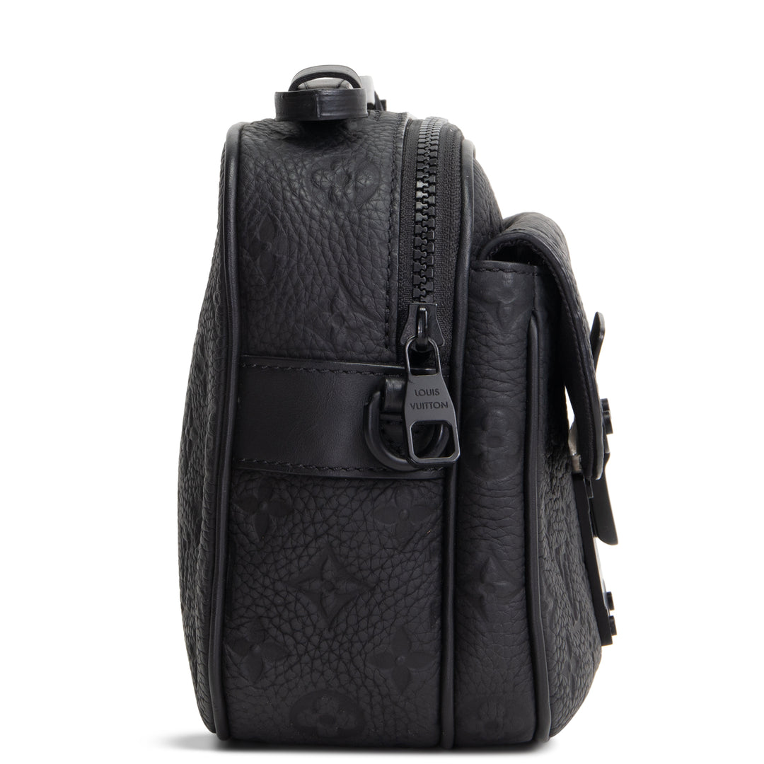 LOUIS VUITTON Taurillon S Lock Messenger - Black