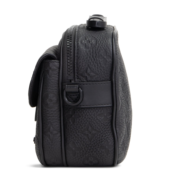 LOUIS VUITTON Taurillon S Lock Messenger - Black