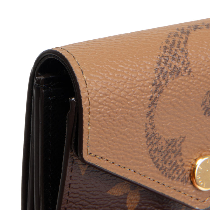 LOUIS VUITTON Monogram Reverse Zoe Wallet