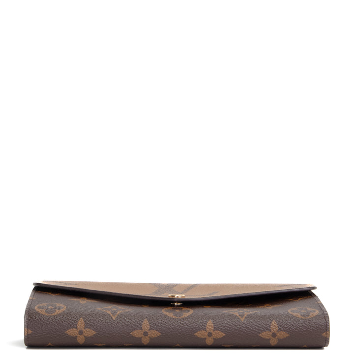 LOUIS VUITTON Reverse Monogram Sarah Wallet