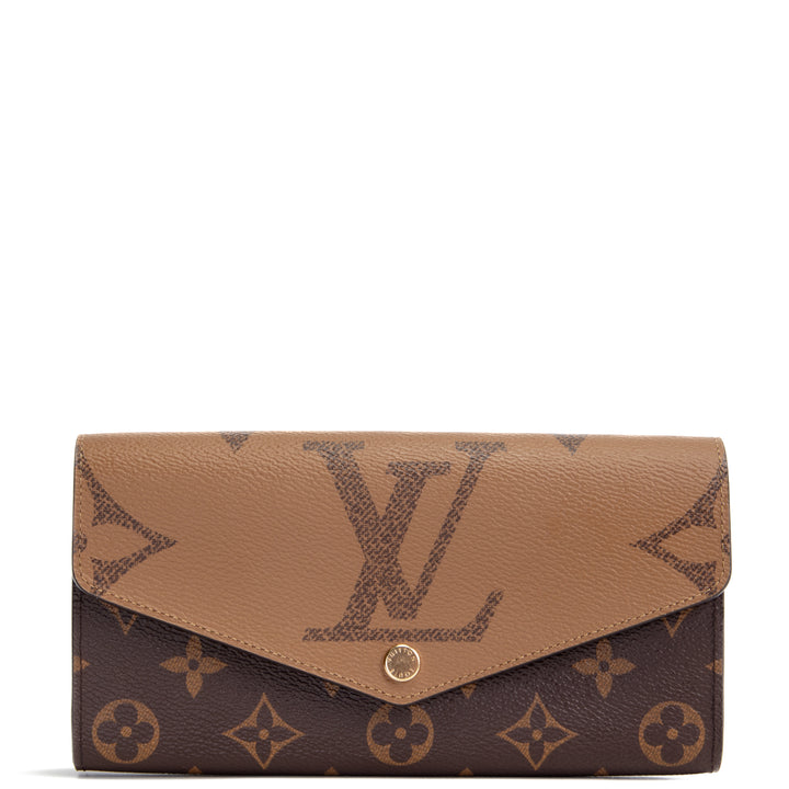 LOUIS VUITTON Reverse Monogram Sarah Wallet