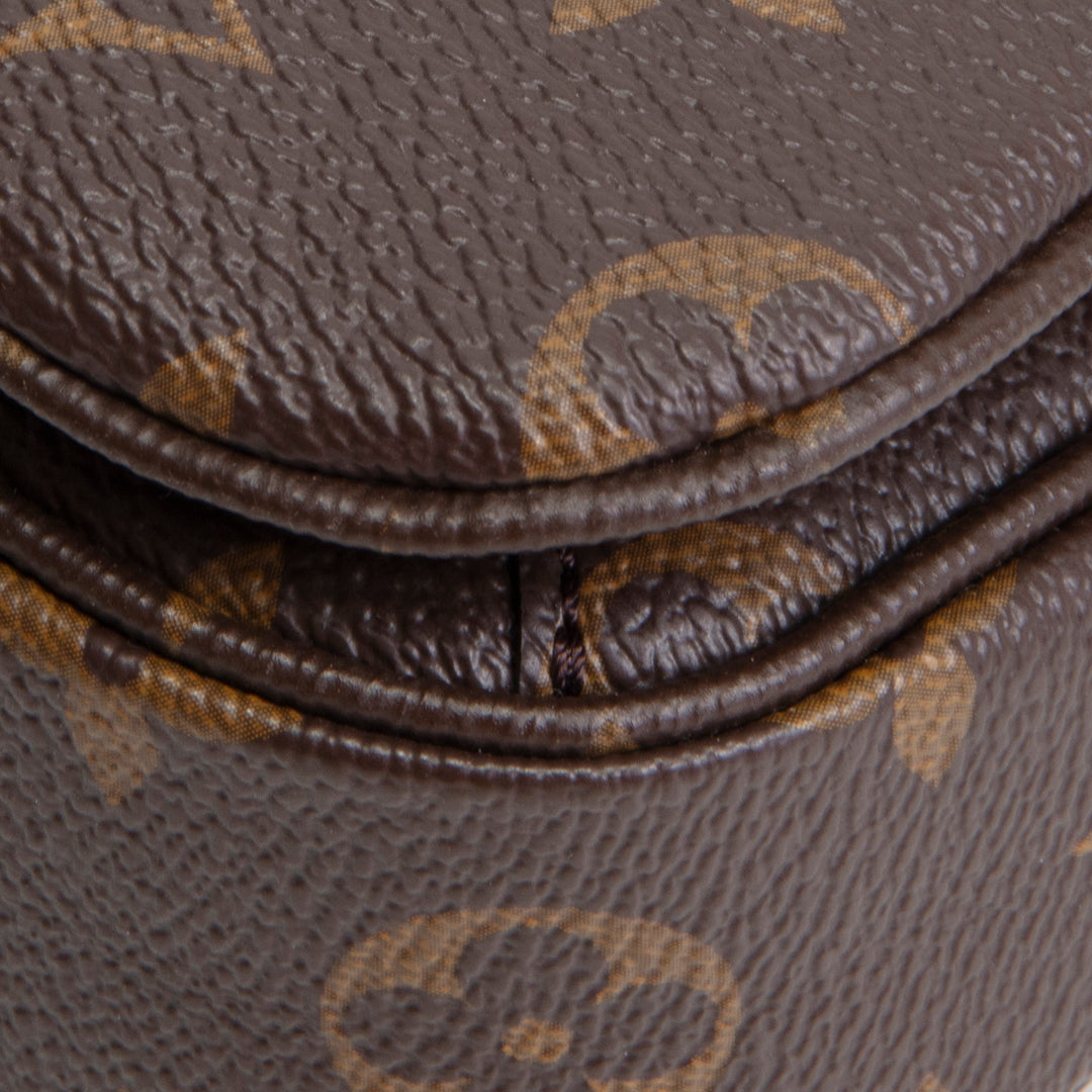 LOUIS VUITTON Monogram Pochette Metis