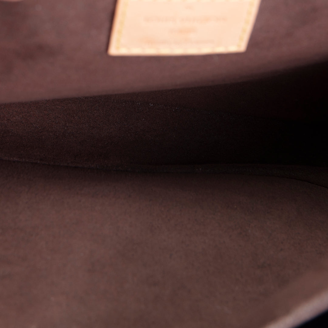 LOUIS VUITTON Monogram Pochette Metis