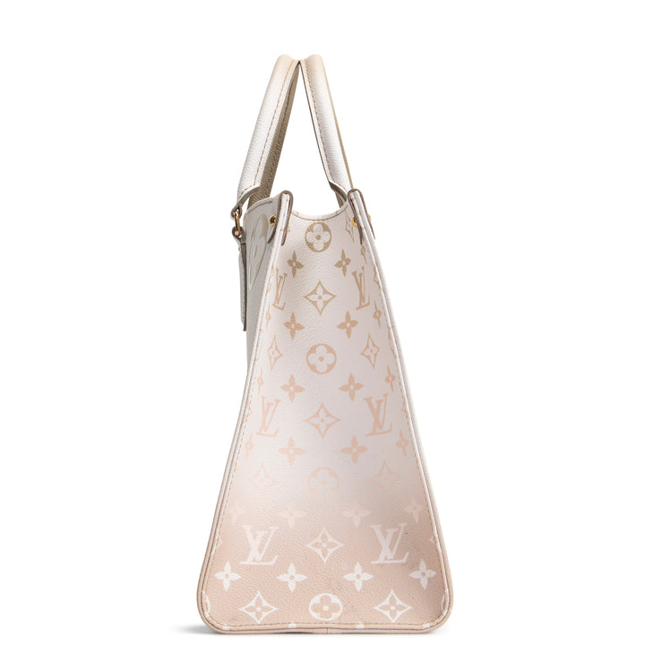 LOUIS VUITTON OnTheGo MM Giant Monogram - Spring In The City Sunset Khaki