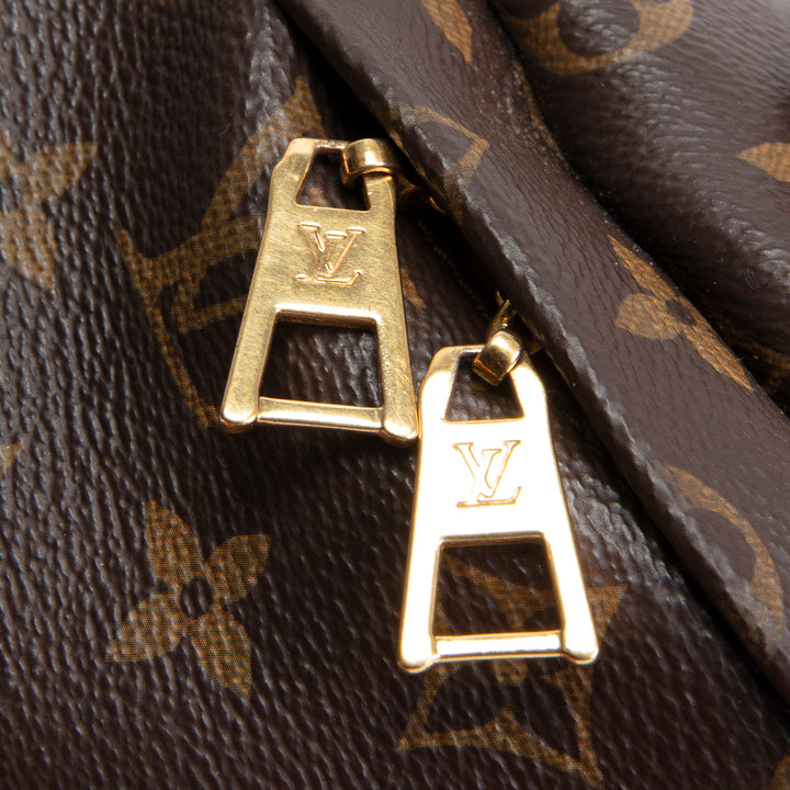 LOUIS VUITTON Monogram Bumbag