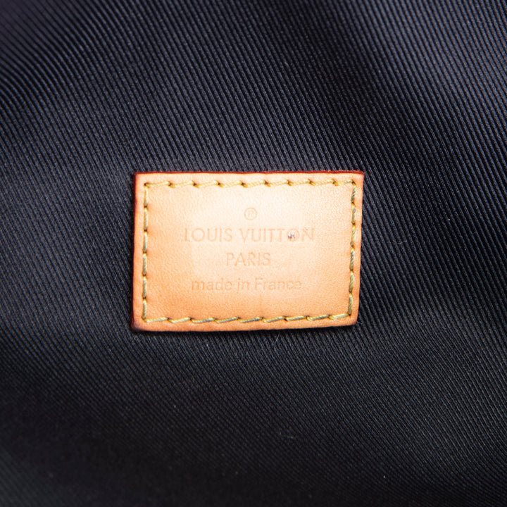 LOUIS VUITTON Monogram Bumbag