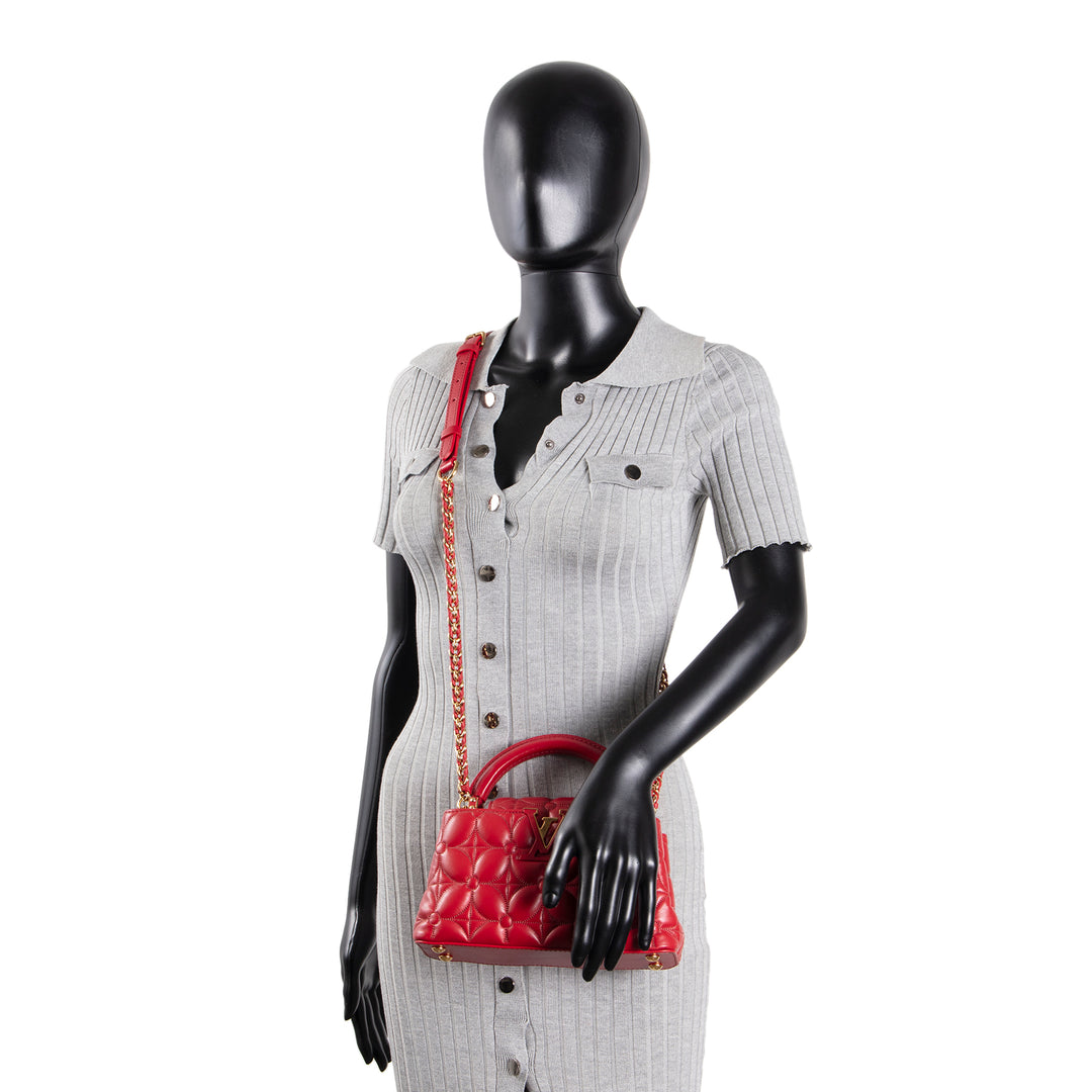 LOUIS VUITTON Capucines East West Mini - Lipstick Red Bloom Effect
