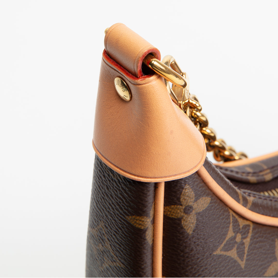 LOUIS VUITTON Monogram Loop