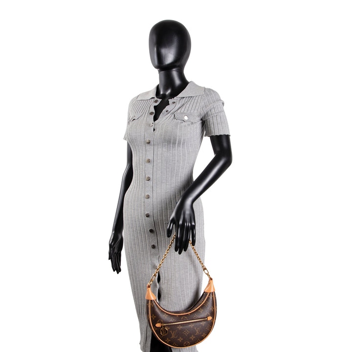 LOUIS VUITTON Monogram Loop