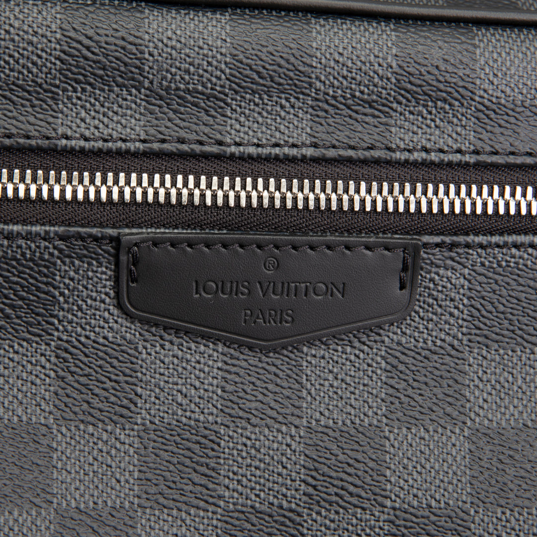 LOUIS VUITTON Damier Graphite Josh Backpack
