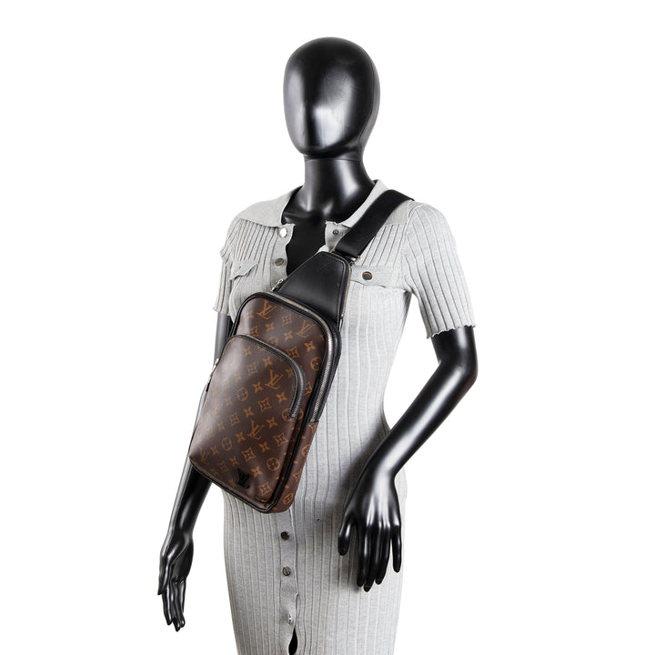 LOUIS VUITTON Monogram Avenue Sling