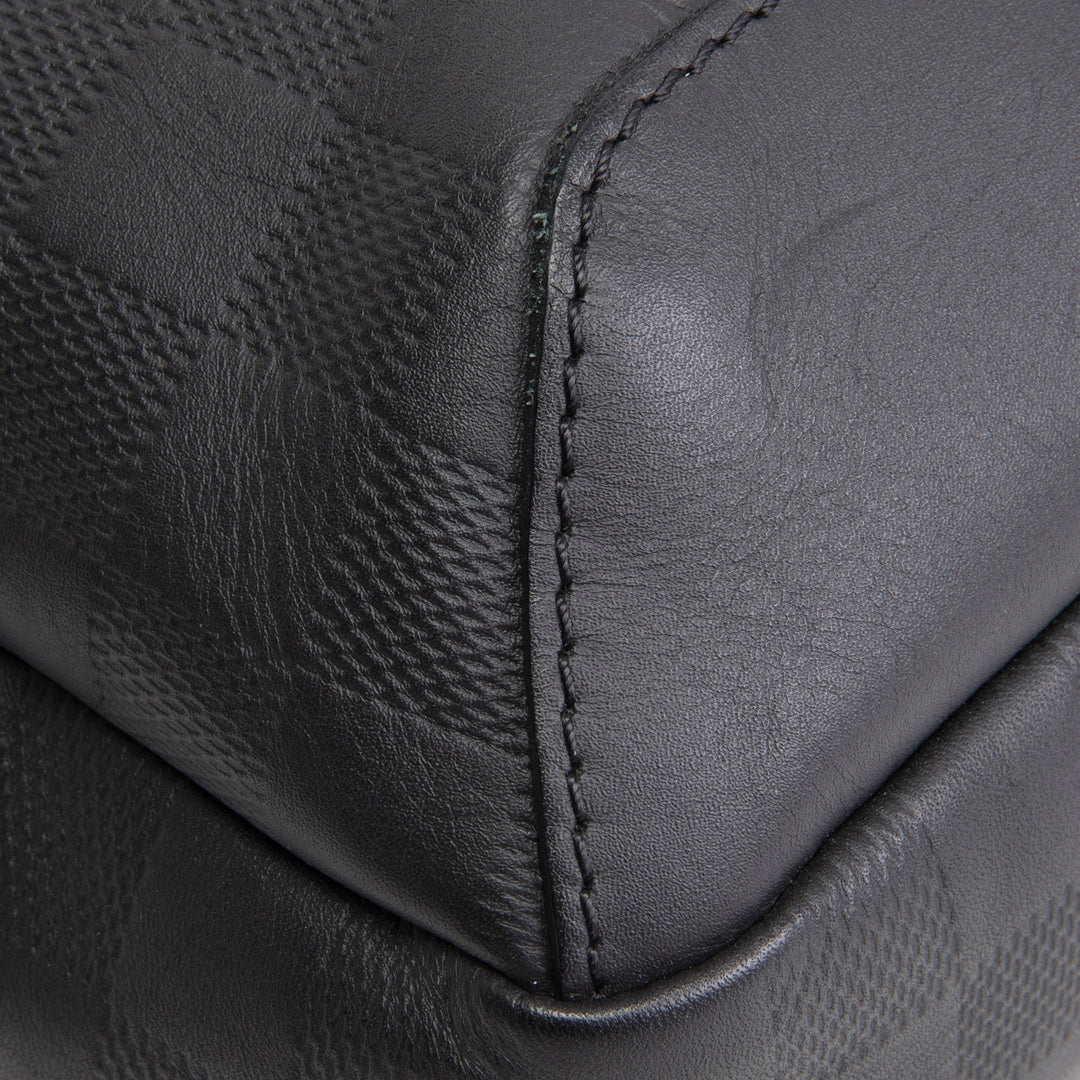 LOUIS VUITTON Damier Infini Avenue Sling - Black