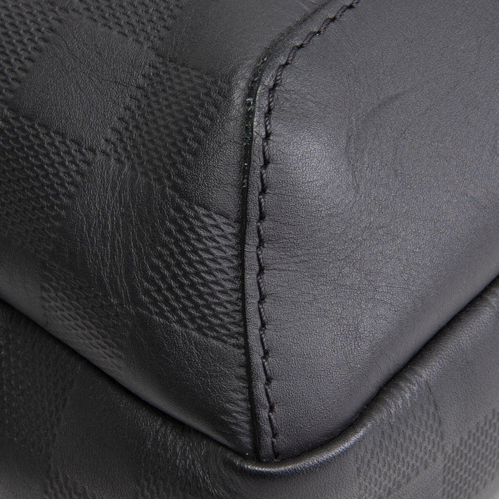 LOUIS VUITTON Damier Infini Avenue Sling - Black