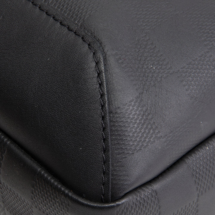 LOUIS VUITTON Damier Infini Avenue Sling - Black