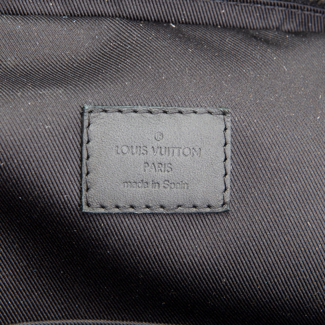 LOUIS VUITTON Damier Infini Avenue Sling - Black