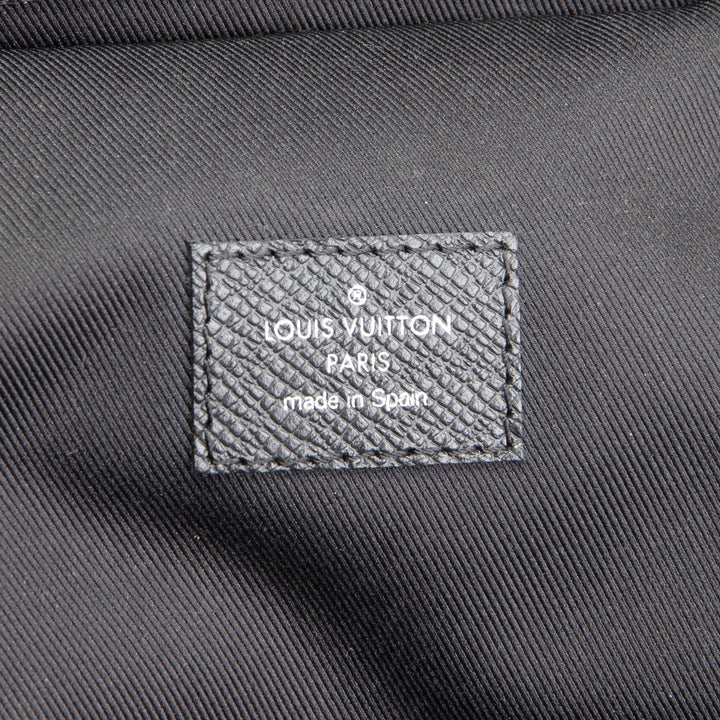 LOUIS VUITTON Taiga Avenue Sling - Black
