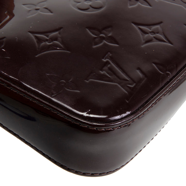 LOUIS VUITTON Monogram Vernis Pochette Accessoires  - Amarante