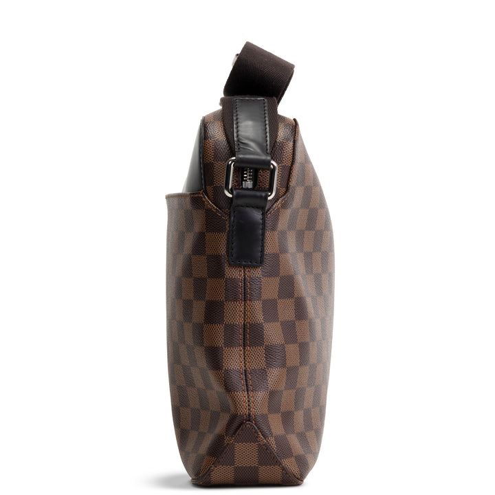 LOUIS VUITTON Damier Ebene Jake Messenger MM