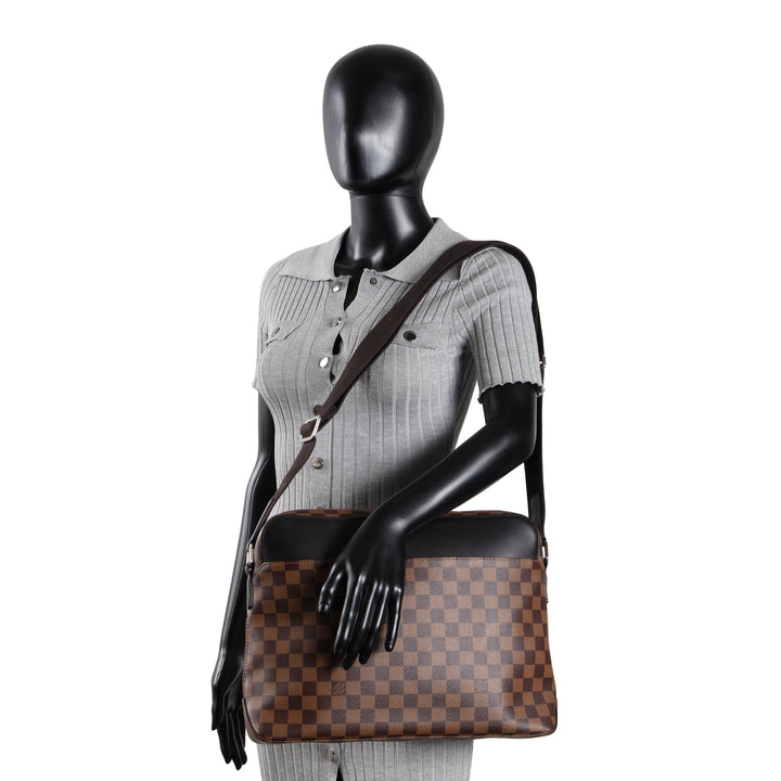 LOUIS VUITTON Damier Ebene Jake Messenger MM