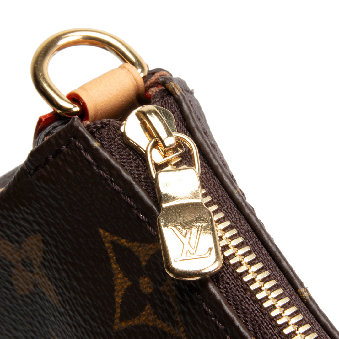 LOUIS VUITTON Pochette Eva Clutch Monogram