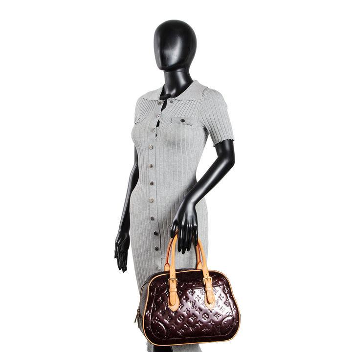 LOUIS VUITTON Vernis Monogram Summit Drive - Amarante