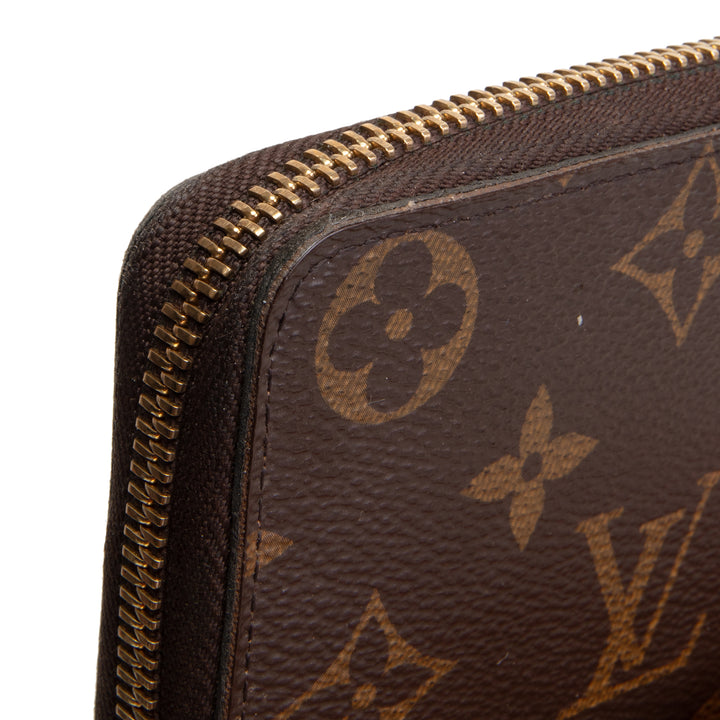 LOUIS VUITTON Monogram Clemence Wallet - OUTLET FINAL SALE