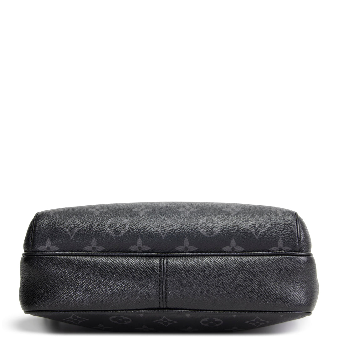 LOUIS VUITTON Taiga Monogram Eclipse Messenger Bag