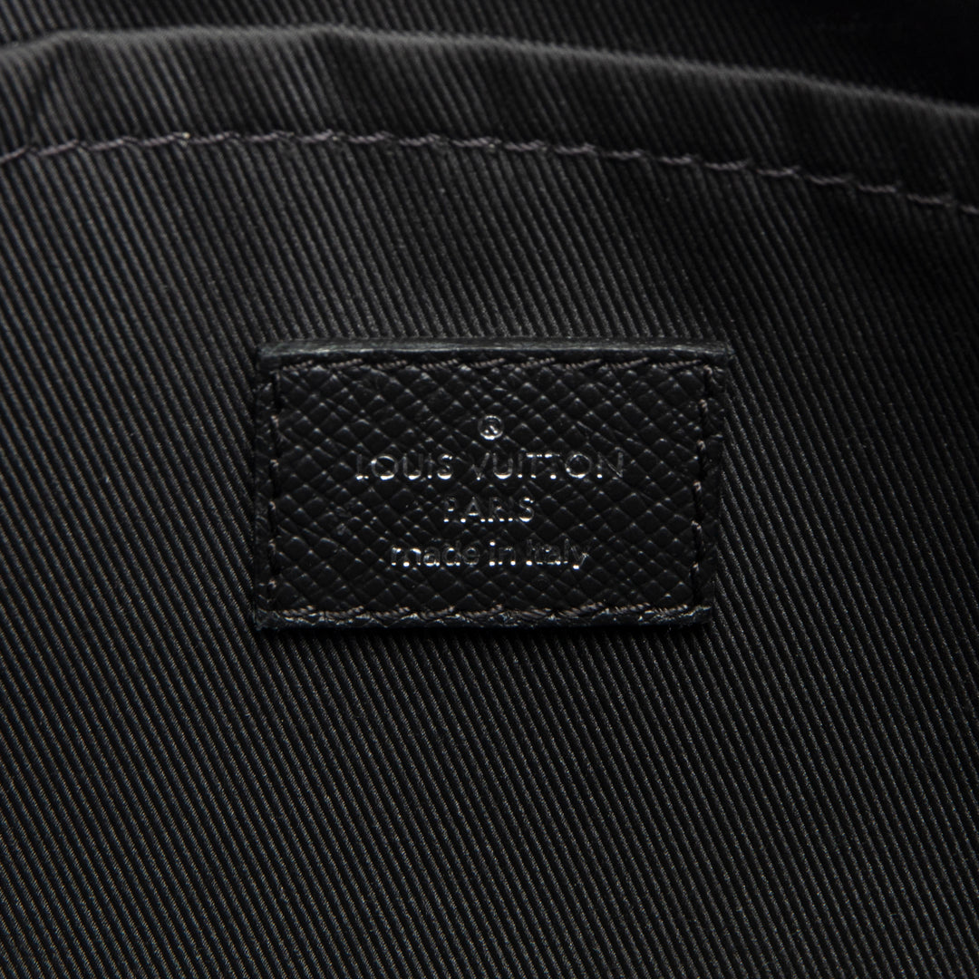 LOUIS VUITTON Taiga Monogram Eclipse Messenger Bag