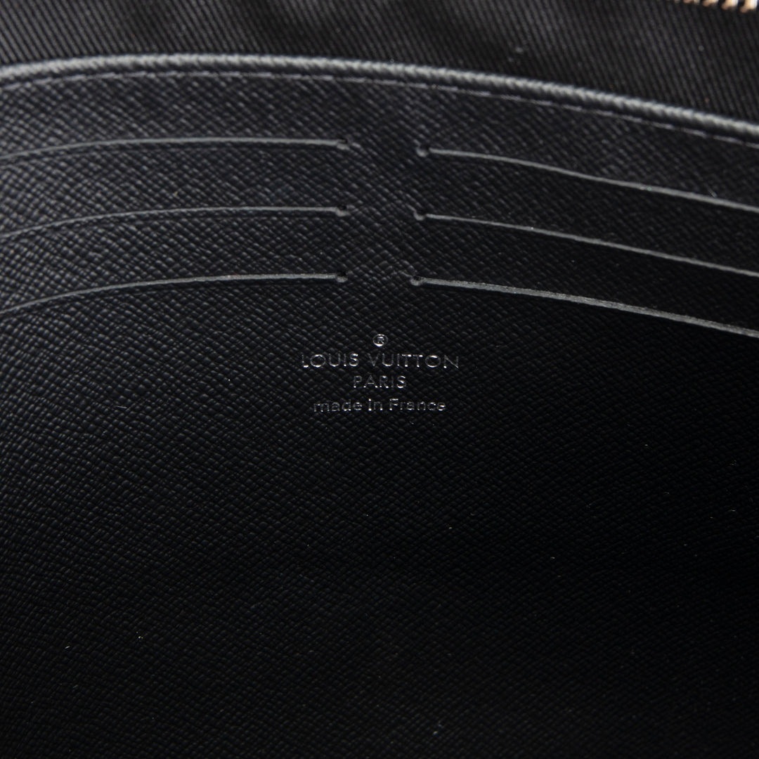 LOUIS VUITTON Damier Graphite Pochette Voyage