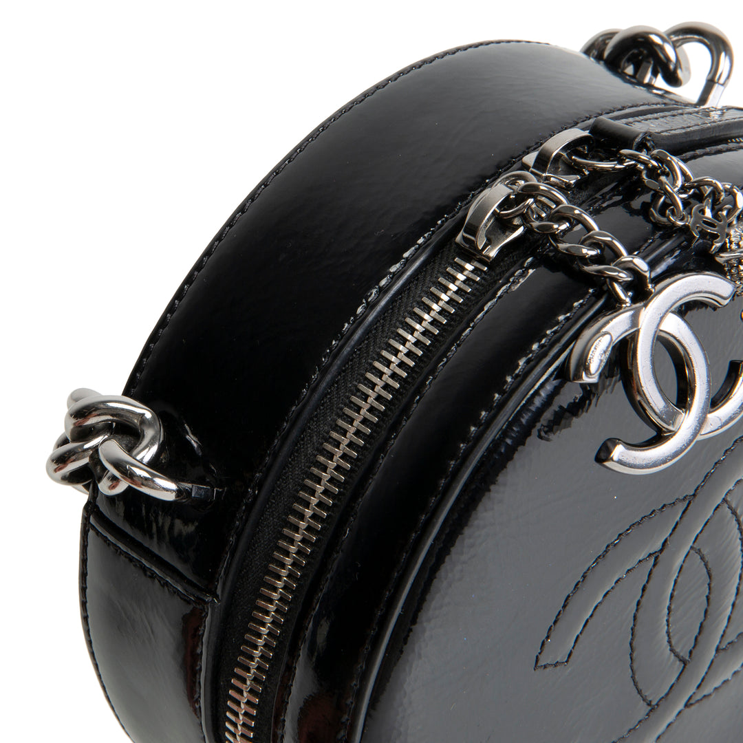 CHANEL Round as Earth Bag