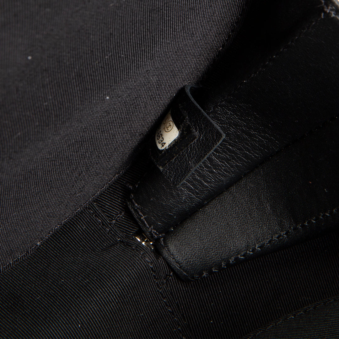 CHANEL Round as Earth Bag