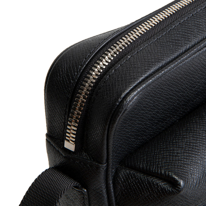 LOUIS VUITTON Taigarama Outdoor Messenger - Black