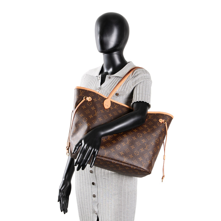 LOUIS VUITTON Monogram Neverfull MM