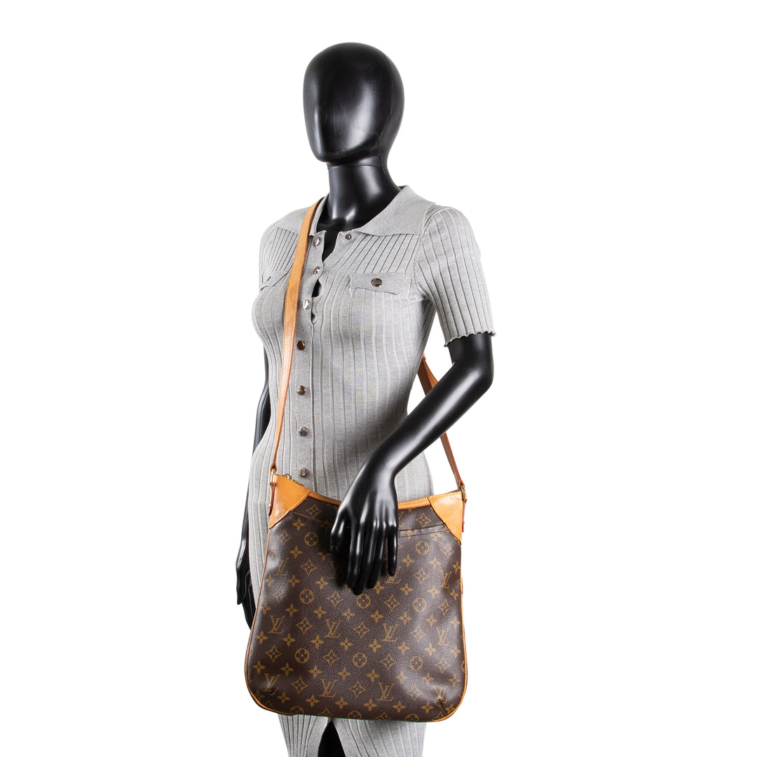LOUIS VUITTON Odeon MM Monogram