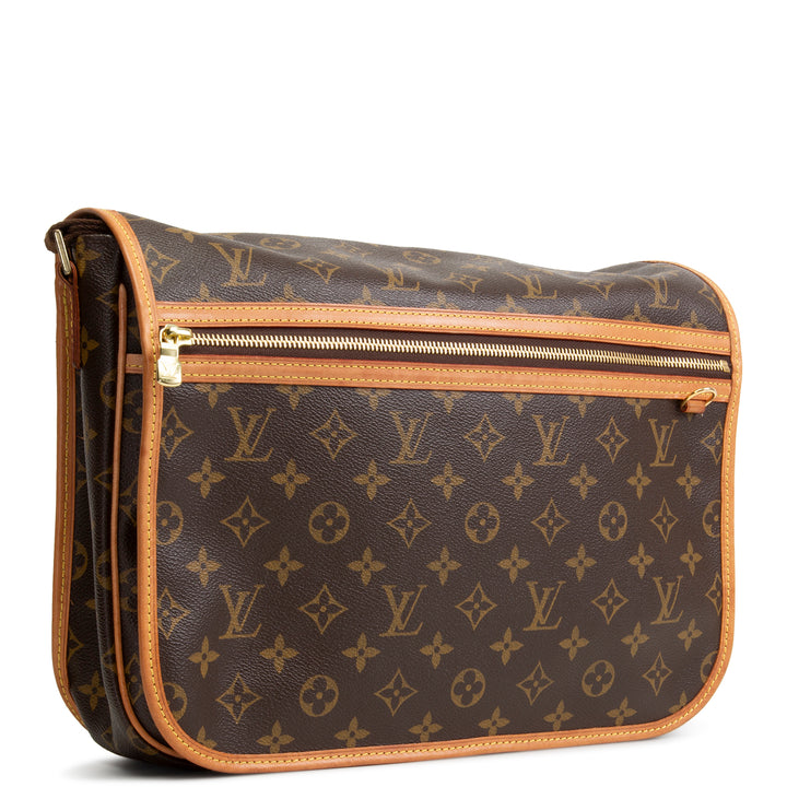 LOUIS VUITTON Monogram Bosphore Messenger Bag