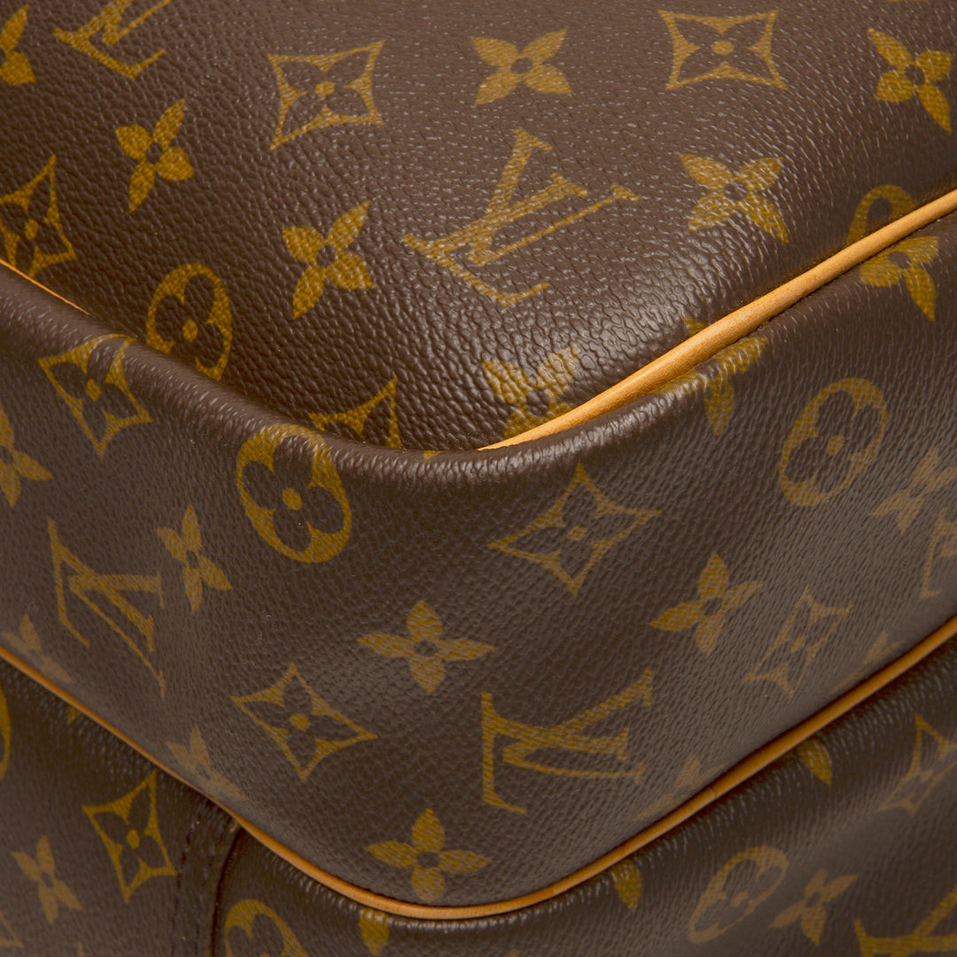 LOUIS VUITTON Vintage Monogram Alize Heures Luggage