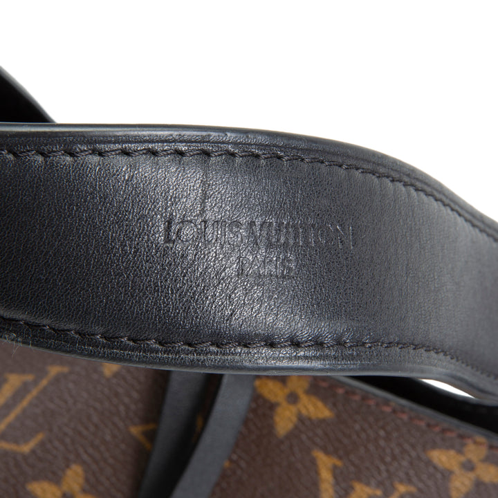 LOUIS VUITTON Monogram NN14 Idole w/ Pouch
