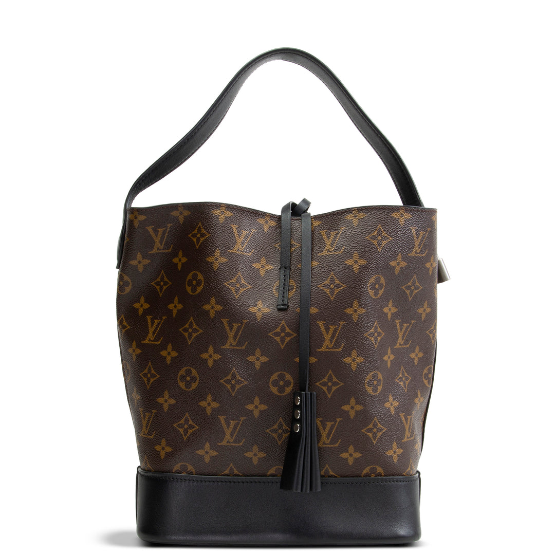 LOUIS VUITTON Monogram NN14 Idole w/ Pouch