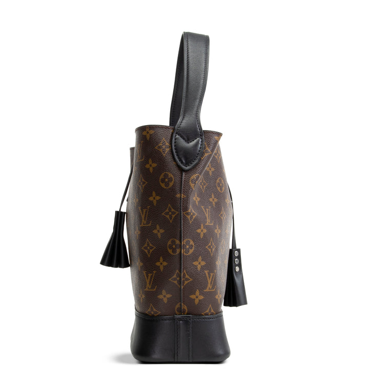 LOUIS VUITTON Monogram NN14 Idole w/ Pouch
