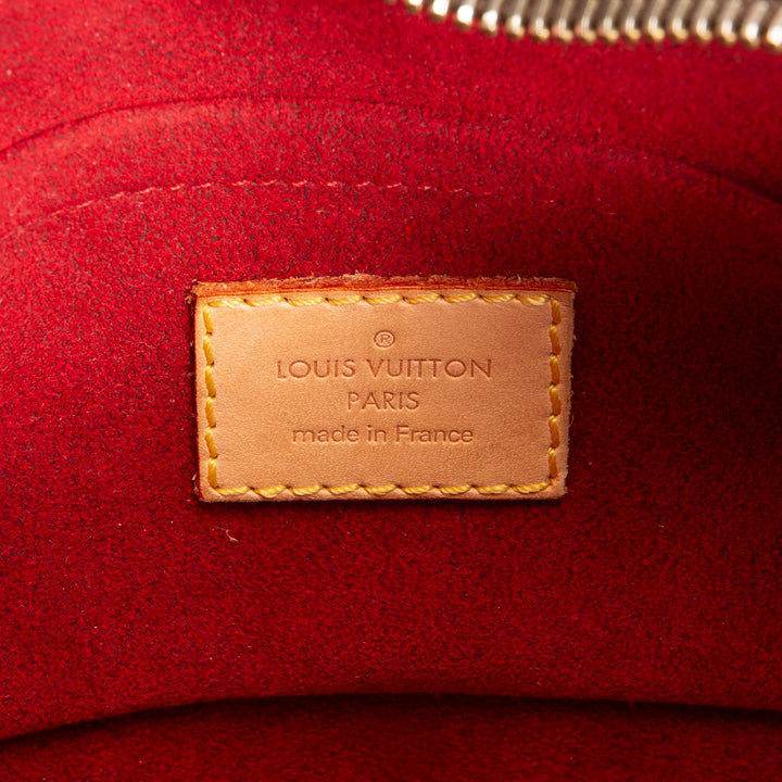LOUIS VUITTON Monogram Croissant Shoulder Bag