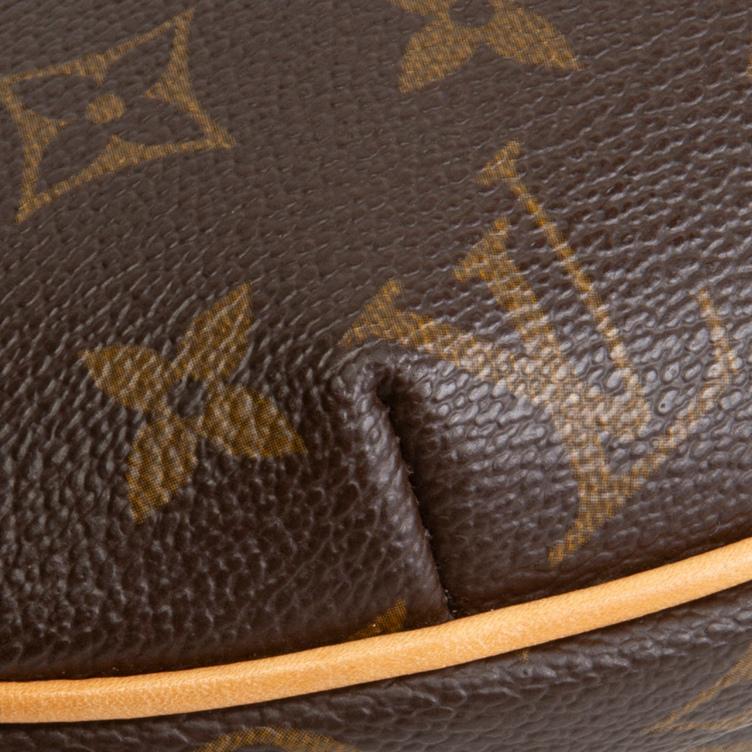LOUIS VUITTON Monogram Croissant Shoulder Bag
