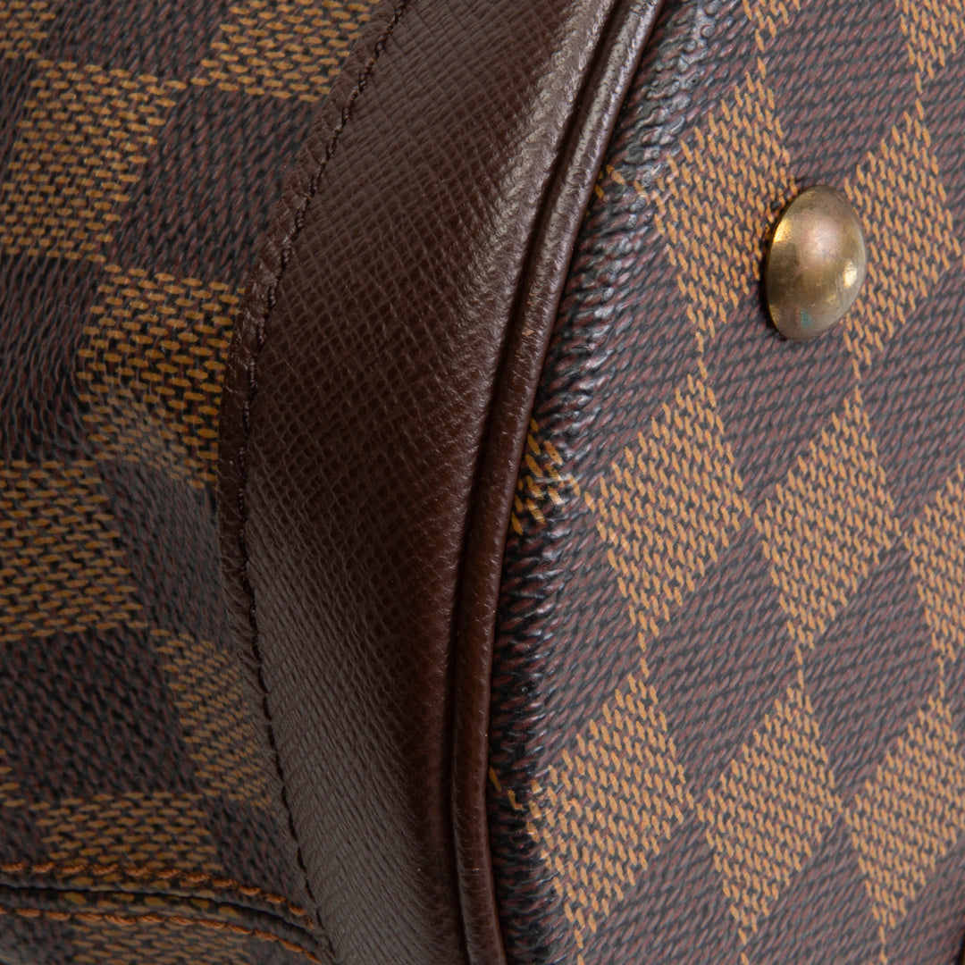 LOUIS VUITTON Vintage Damier Ebene Marais Bucket Bag