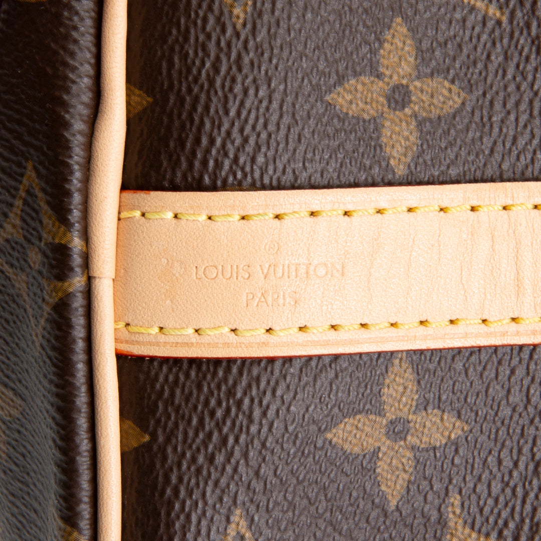 LOUIS VUITTON Monogram Speedy Bandouliere 25