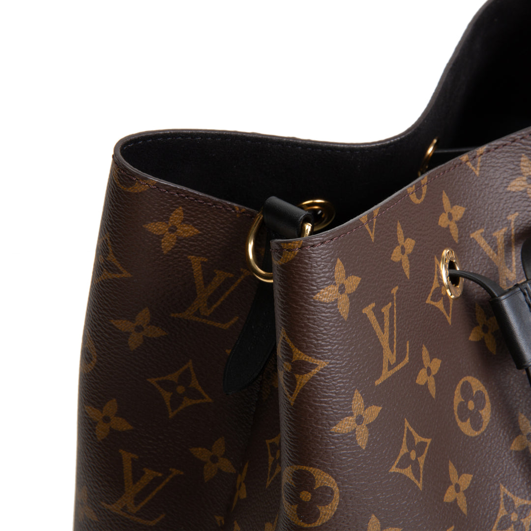 LOUIS VUITTON Monogram NeoNoe Bucket Bag MM