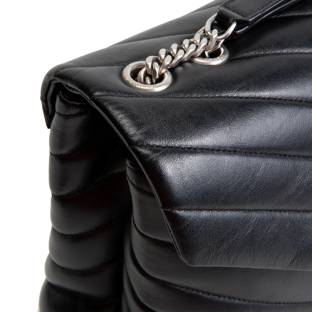 SAINT LAURENT Loulou Medium - Black