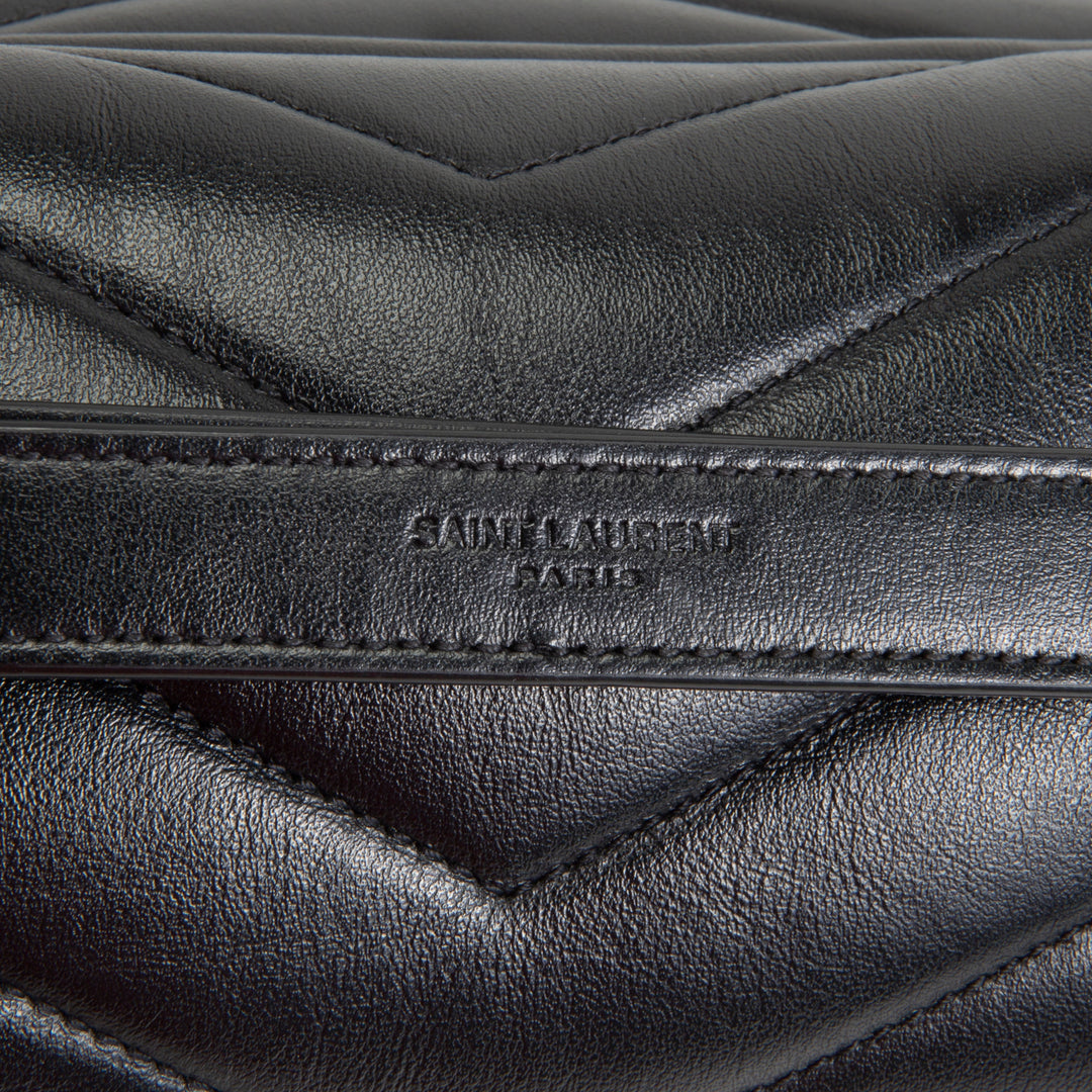 SAINT LAURENT Loulou Medium - Black